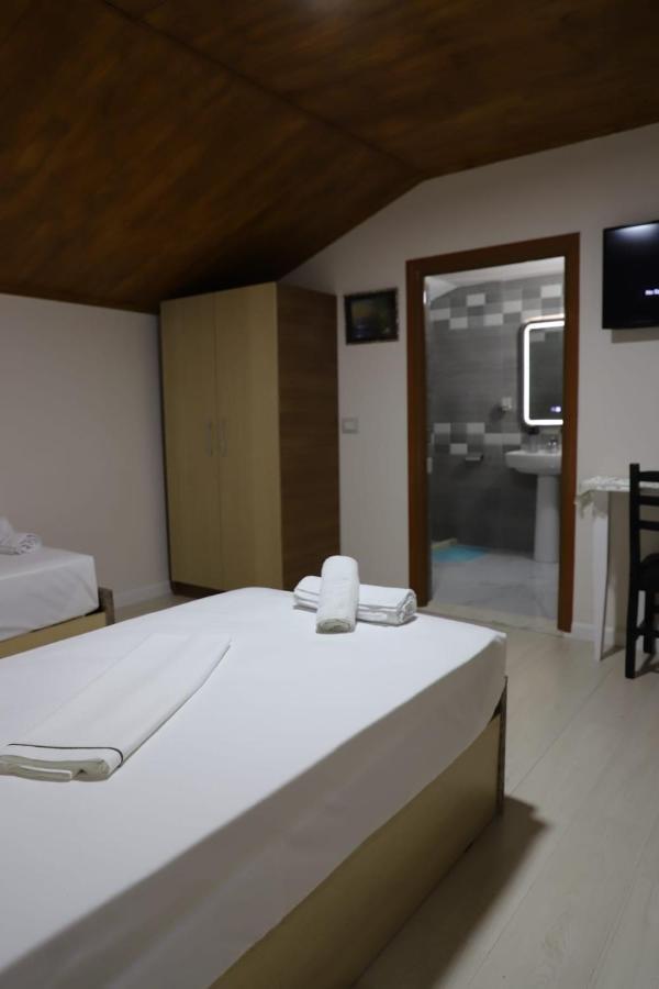 Guest House Bumbli Berat Ngoại thất bức ảnh